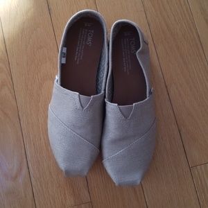 TOMS Shimmery Beige Canvas Shoes